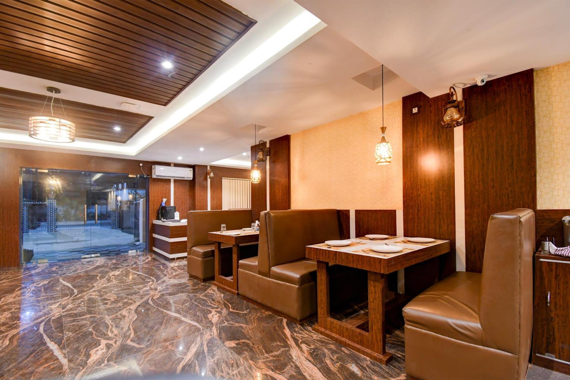 Collection O Prince Plaza 迪卡 外观 照片